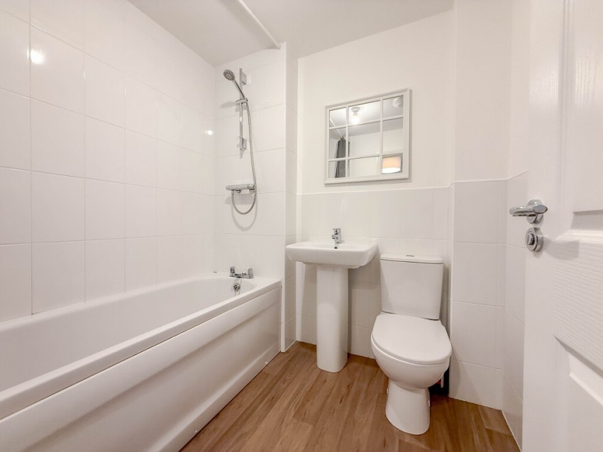 Images for Yarm